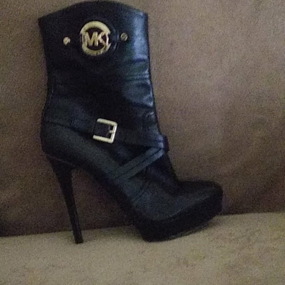 Michael Kors Boots